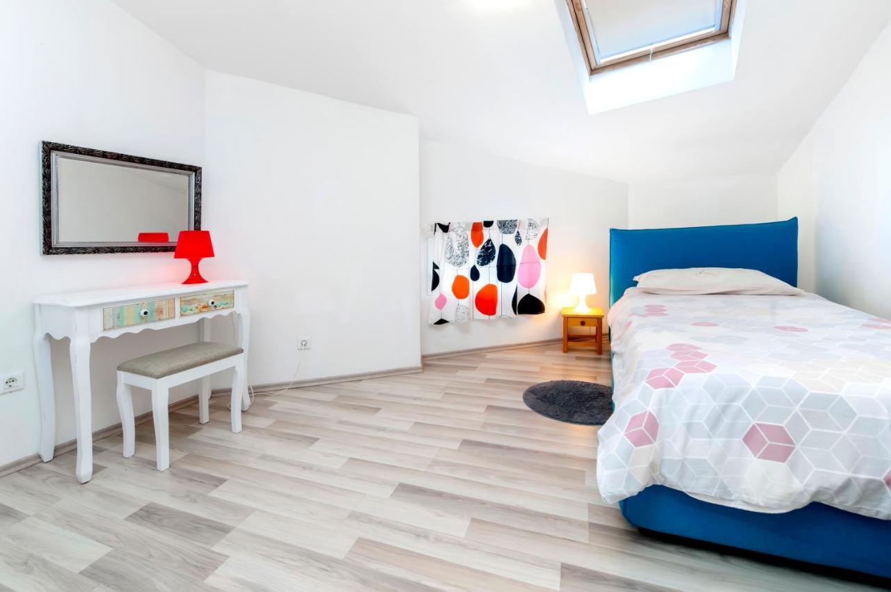 Sea View Apartment Rovinj Exterior photo